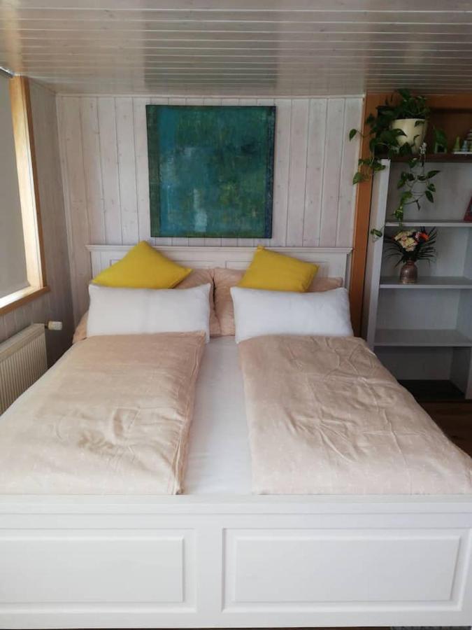 Gemuetliche Wohnung In Einfamilienhaus อัลเบอร์ชเวนเดอ ภายนอก รูปภาพ