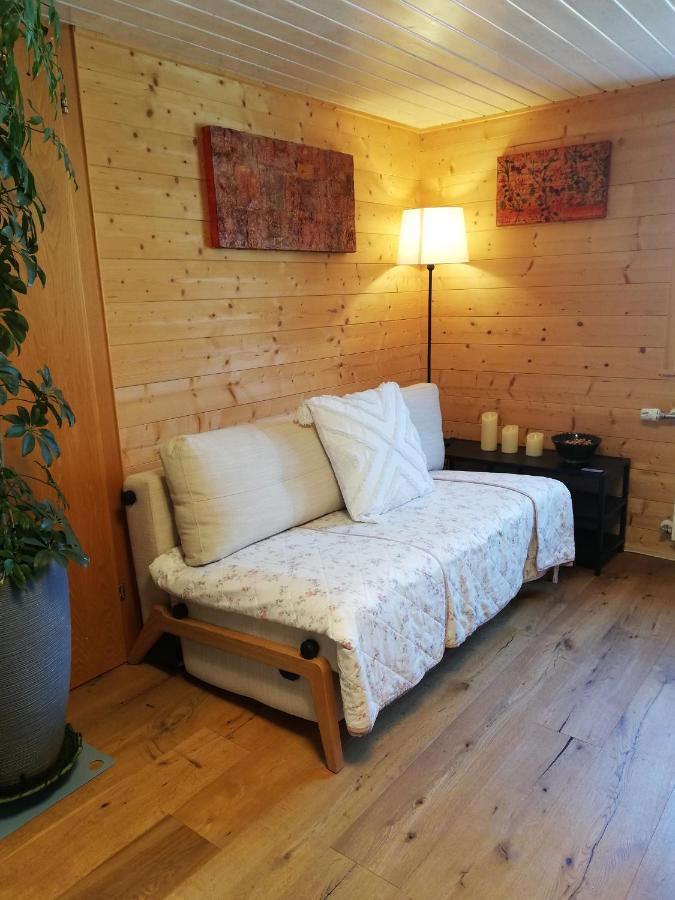 Gemuetliche Wohnung In Einfamilienhaus อัลเบอร์ชเวนเดอ ภายนอก รูปภาพ